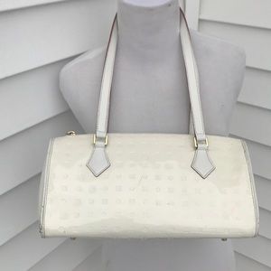 Acacada  white vinyl shoulder bag